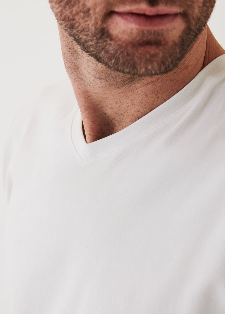 Patrick Assaraf Iconic Pima Cotton Stretch V-Neck Tee Shirt - White