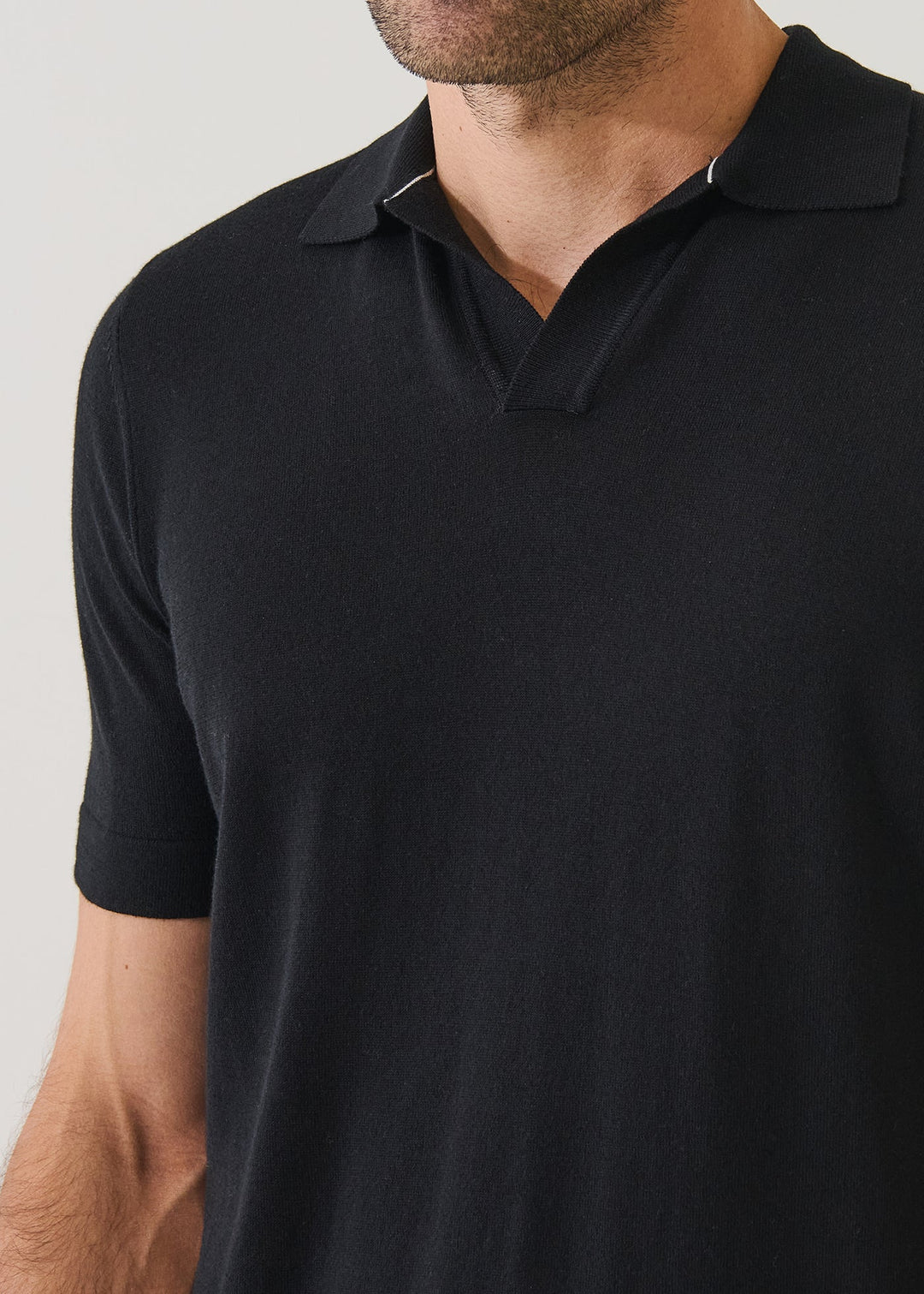 Johnny Collar Polo - Black